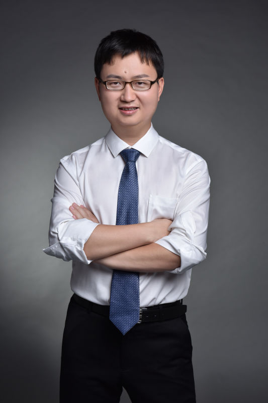 熊偉  總經(jīng)理